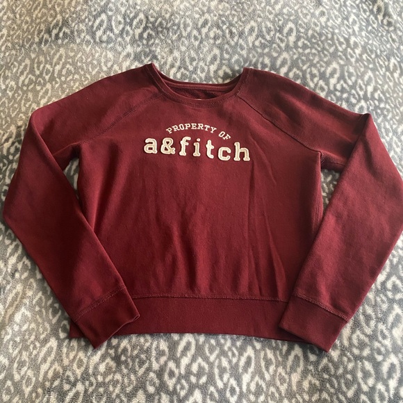 Abercrombie & Fitch Other - Abercrombie maroon sweatshirt
